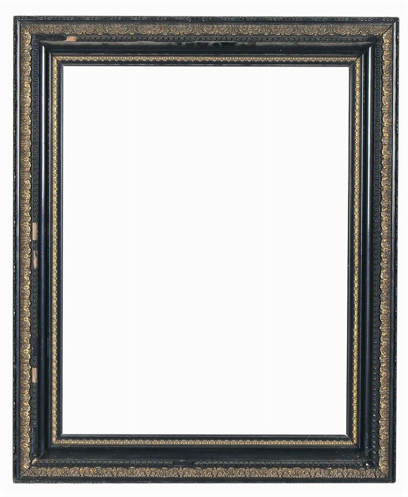 Cornice ebanizzata con profili a rilievo in stucco dorato, XIX secolo  - Auction Antique Frames from 16th to 19th century - Cambi Casa d'Aste