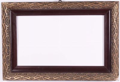 Cornice Liberty Legno Naturale con Decori a Rilievo Dorati, XX Secolo
