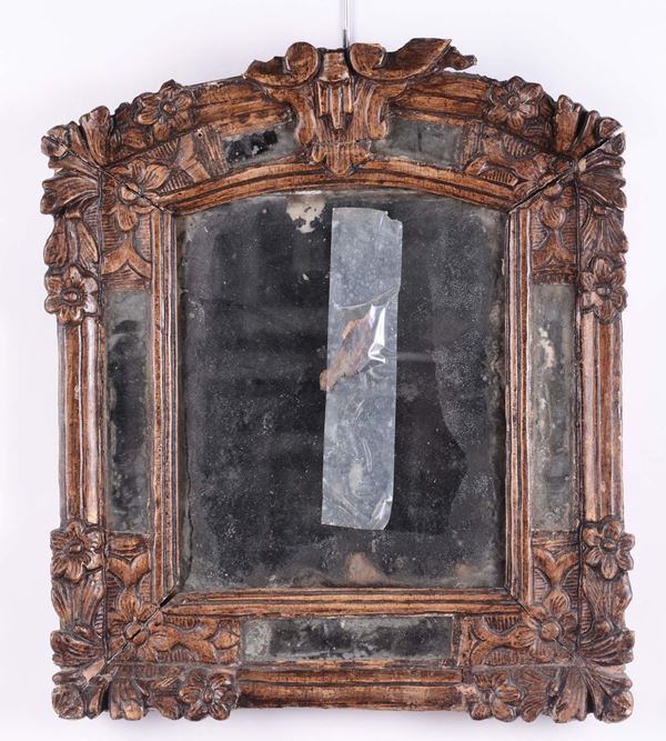 Specchierina rustica intagliata e dorata a mecca, XVIII secolo