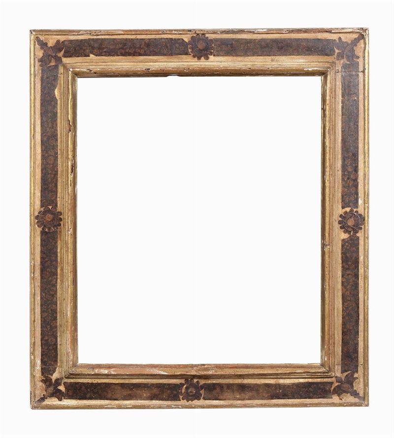 Cornice a cassetta in lacca finto legno e gialla, XVIII secolo  - Auction Antique Frames from 16th to 19th century - Cambi Casa d'Aste
