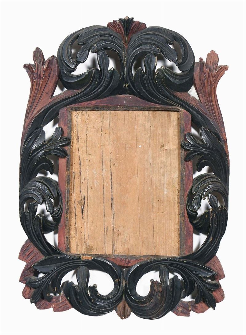 Piccola cornice intagliata e laccata, XVIII secolo  - Auction Antique Frames from 16th to 19th century - Cambi Casa d'Aste