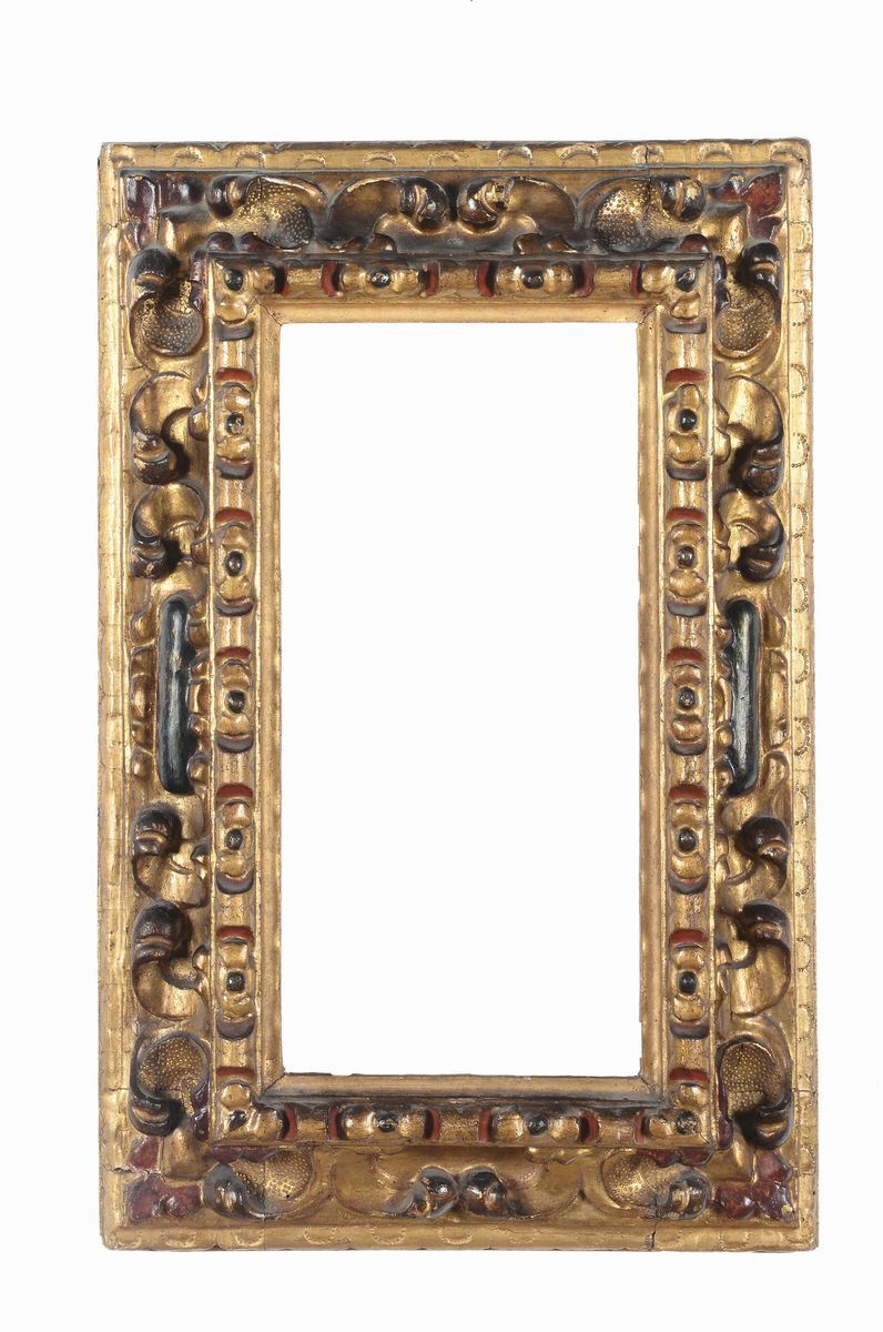 Cornice da reliquia intagliata e dorata, XVII secolo  - Auction Antique Frames from 16th to 19th century - Cambi Casa d'Aste