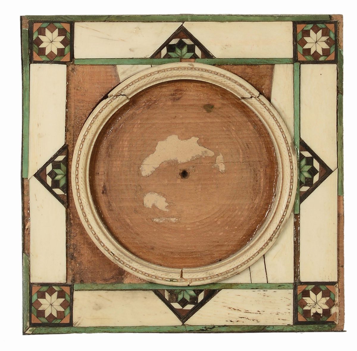 Tre Piccole Cornici Intarsiate in Avorio e Altre Essenze, XVII Secolo