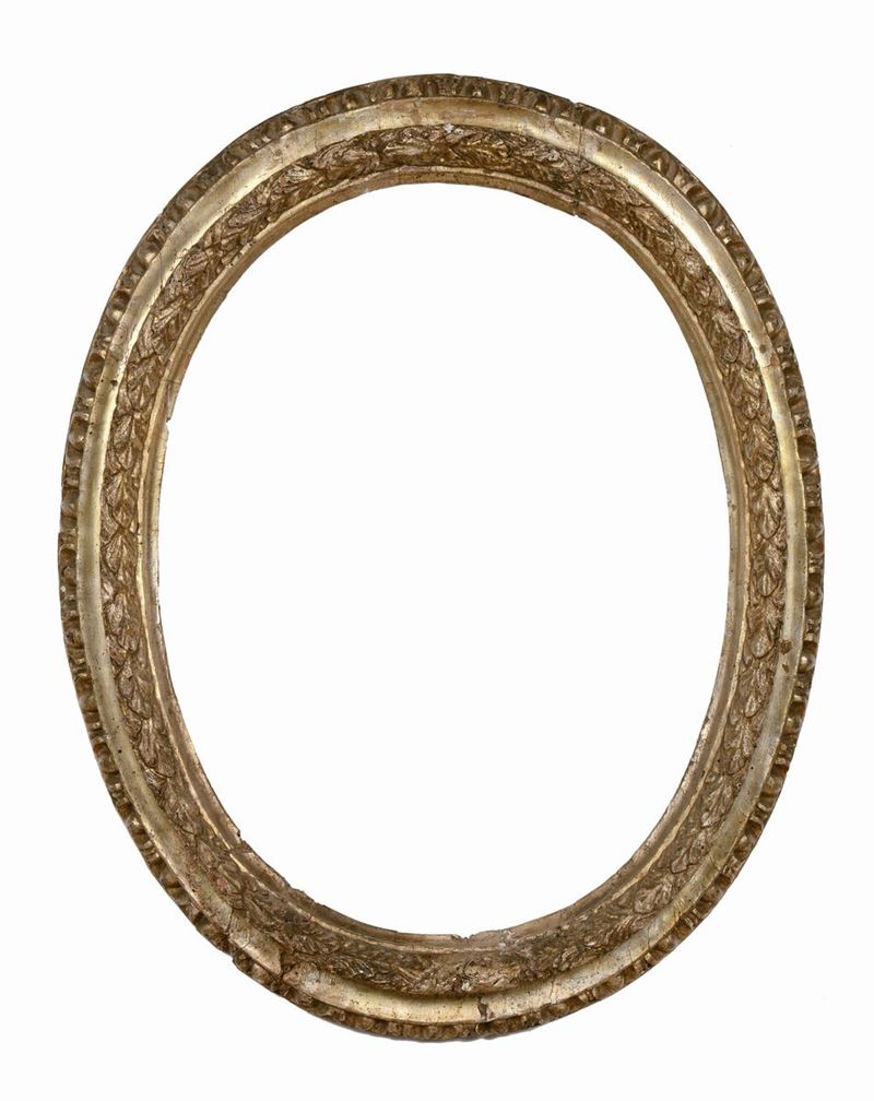 Cornice ovale intagliata e dorata a mecca, XVIII secolo  - Auction Antique Frames from 16th to 19th century - Cambi Casa d'Aste