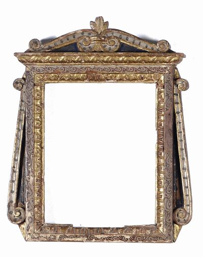 Cornice Ad Anconetta Intagliata, Laccata e Dorata, XVI Secolo