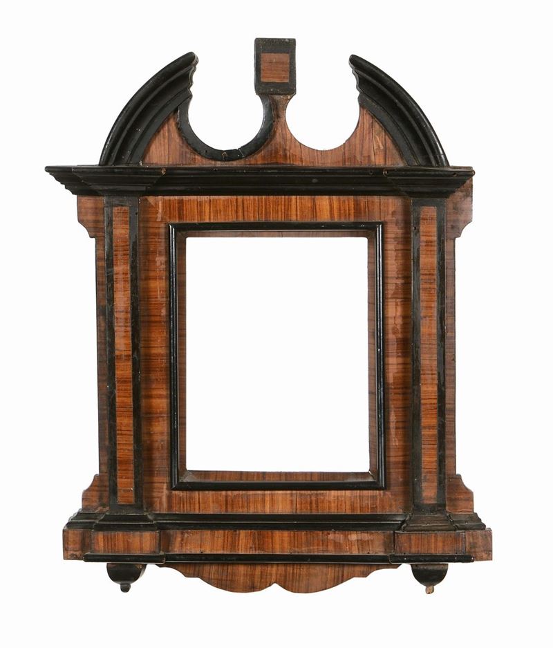 Cornice ad anconetta lastronata, Lombardia XVII secolo  - Auction Antique Frames from 16th to 19th century - Cambi Casa d'Aste