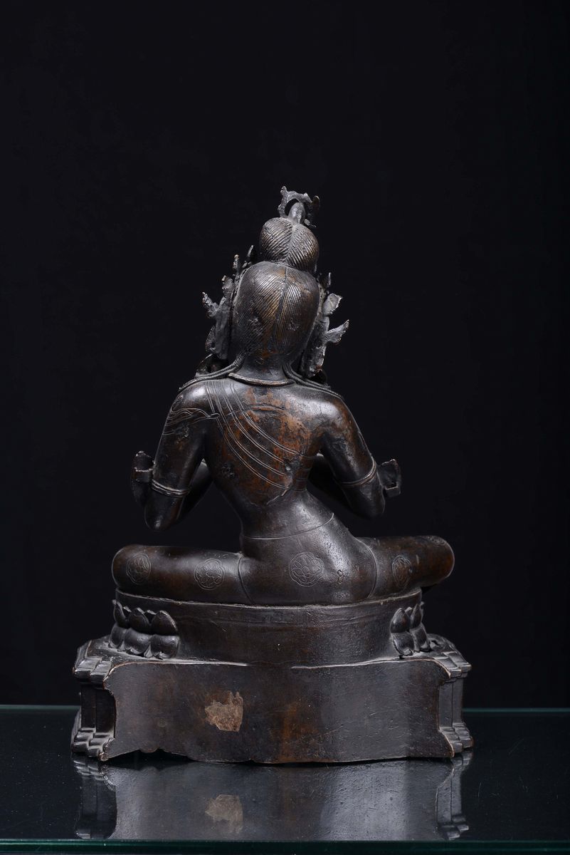 Bodhisattva in Bronzo a Patina Scura, Sud-est Asiatico, Primo Quarto XIX Secolo