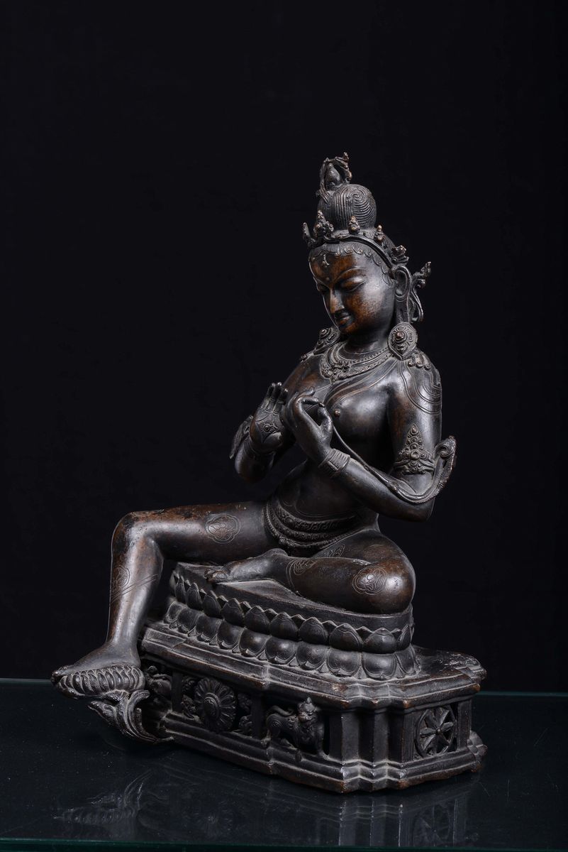 Bodhisattva in Bronzo a Patina Scura, Sud-est Asiatico, Primo Quarto XIX Secolo