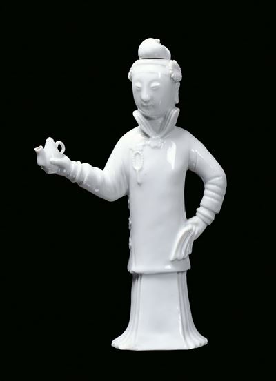 Rara Teiera a Guisa di Figura Orientale in Porcellana Blanc De Chine Dehua, Cina, Dinastia Qing, ...