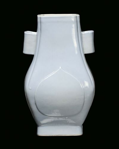 Vaso a Doppia Ansa in Porcellana Clair De Lune, Cina Dinasti Qing, Periodo Guangxu (1862-1874)