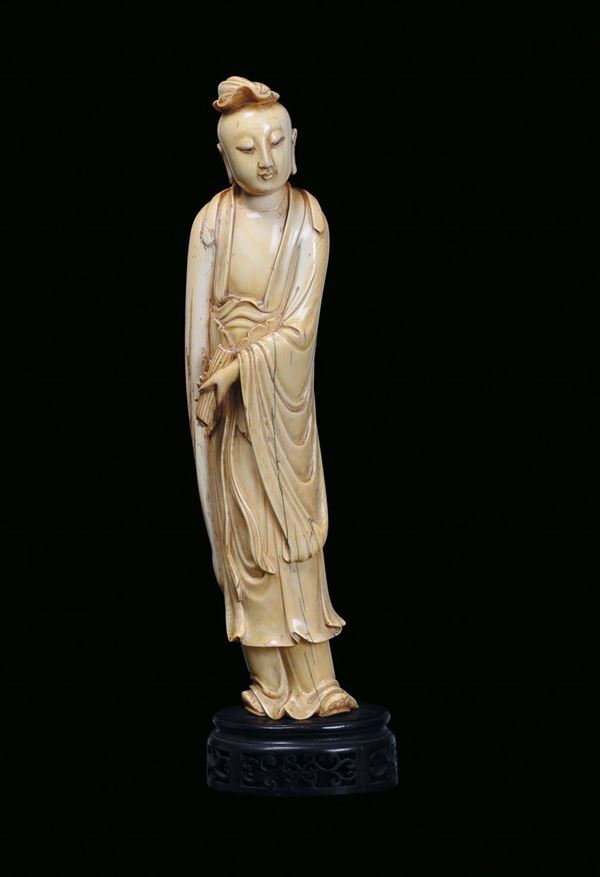 A sculpted ivory wise man figure, China, Ming Dynasty, 17th century