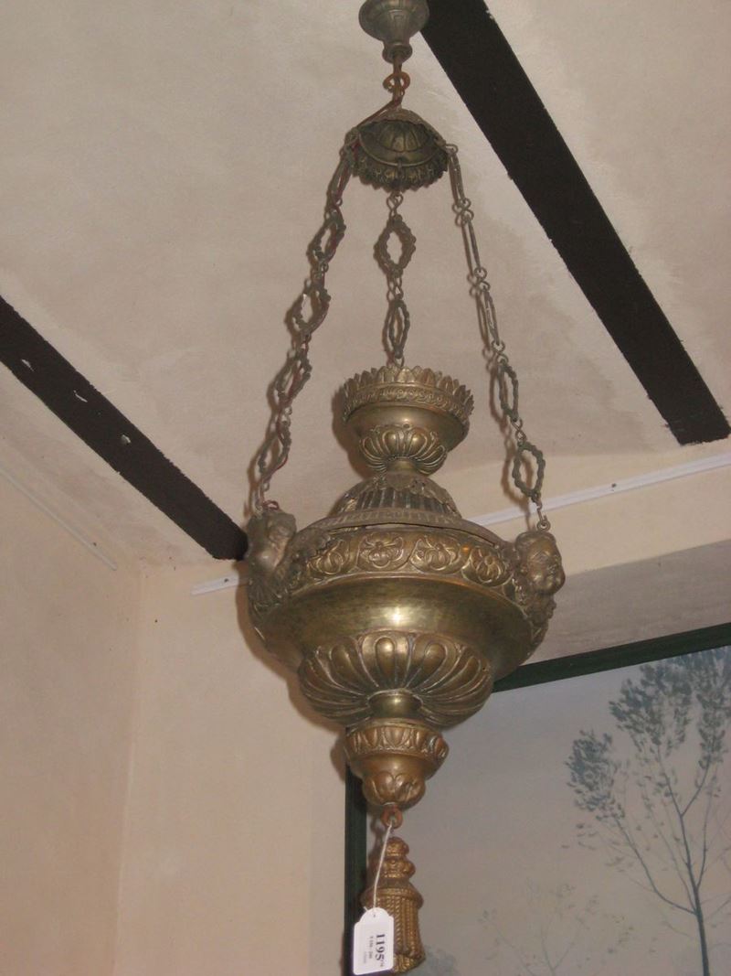 Lanterna in metallo  - Asta Arredi e Oggetti d'Arte da Importanti Collezioni Private - Cambi Casa d'Aste