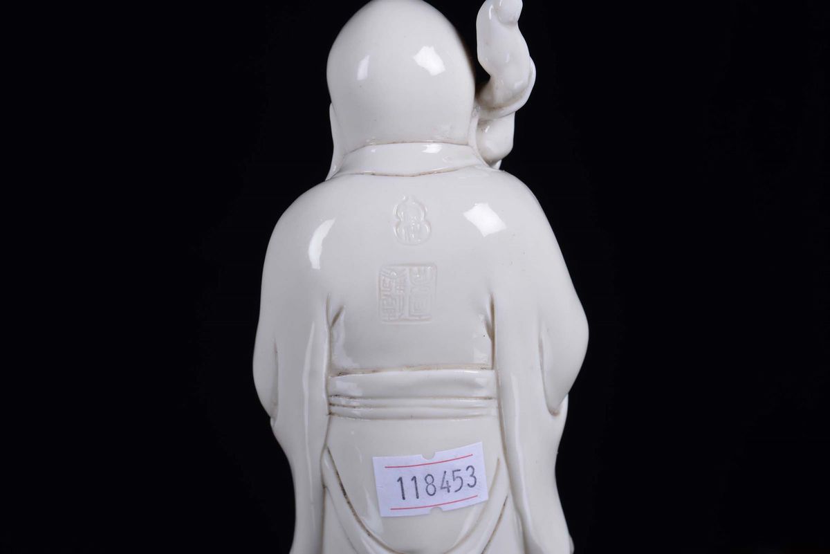Figura di Buddha e di Guanin in Porcellana Blanc De Chine, Cina XX Secolo