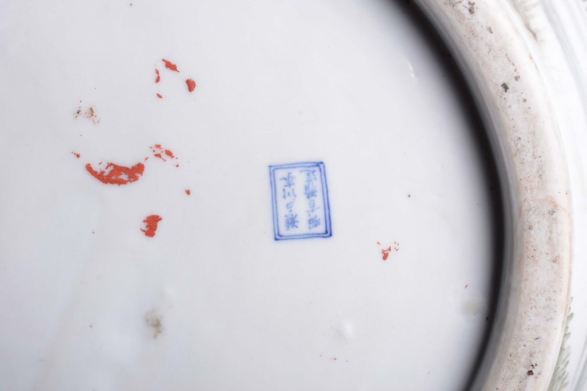 Figura di Buddha e di Guanin in Porcellana Blanc De Chine, Cina XX Secolo