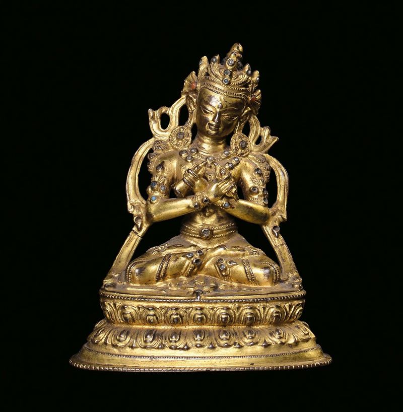 Figura di Bodhisattva in bronzo dorato, Cina, Dinastia Ming, XVII secolo  - Asta Fine Chinese Works of Art - Cambi Casa d'Aste