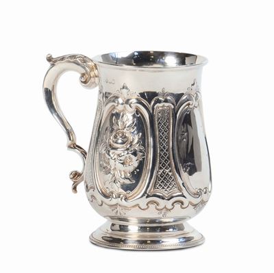 Boccale in Argento Sbalzato, Londra 1863