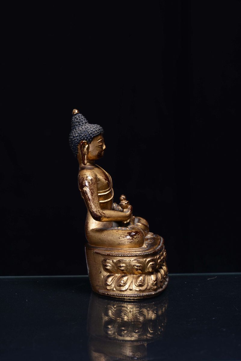 Amitayus in Bronzo Dorato, Cina, Dinastia Qing, Periodo Kangxi (1662-1722)