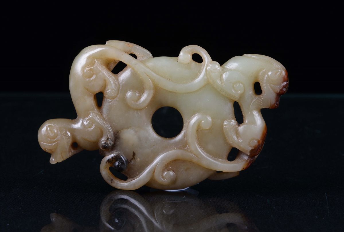 Giada Gialla Raffigurante Disco con Animali, Cina, Dinastia Qing, Periodo Qianlong (1736-1796)