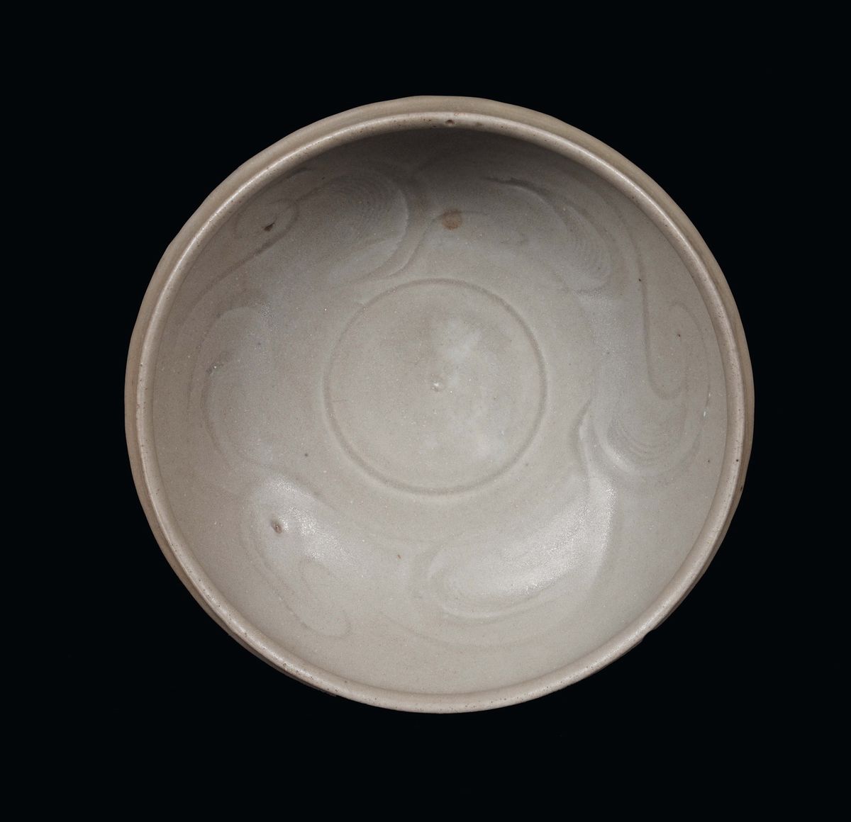 Coppa in Ceramica Celadon Longquan, Cina, Dinastia Song (960-1279)