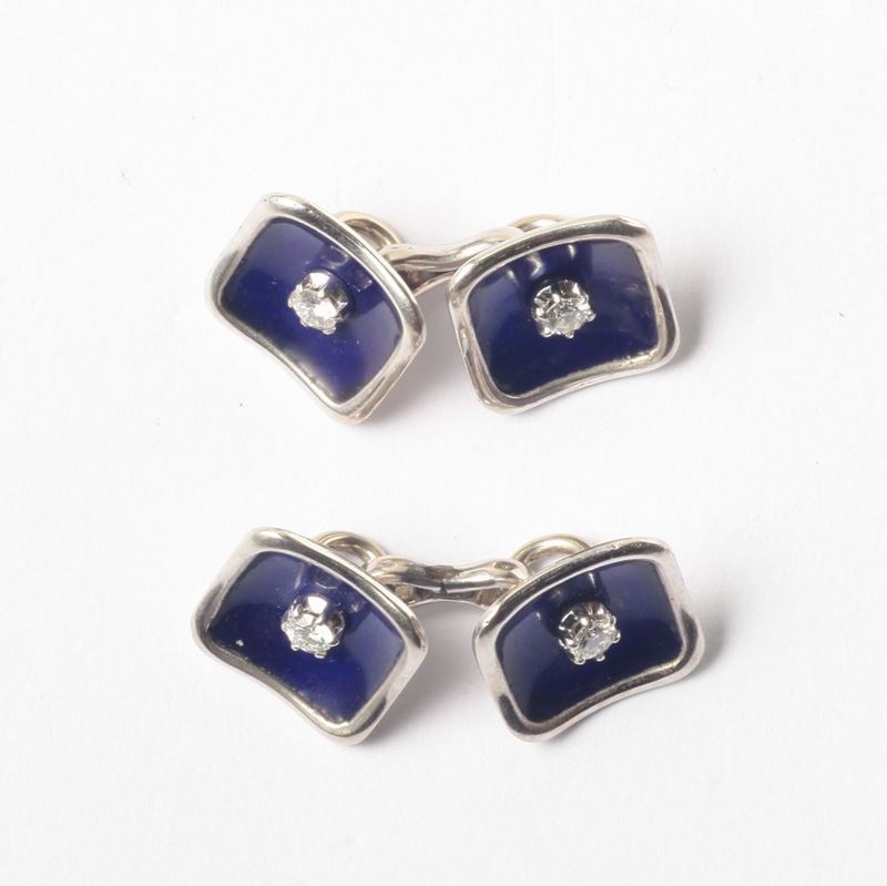 A platinum, enamel and diamond cufflinks  - Auction Silver, Ancient and Contemporary Jewels - Cambi Casa d'Aste