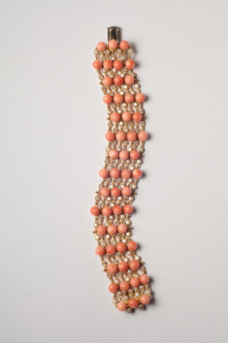 A coral and diamond bracelet  - Auction Silver, Ancient and Contemporary Jewels - Cambi Casa d'Aste