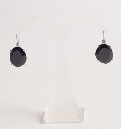 Orecchini a Monachella con Onice e Diamante