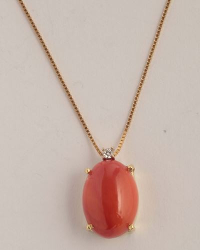Pendente con Corallo e Diamante