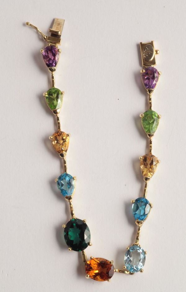 A coloured quartz and tourmaline bracelet