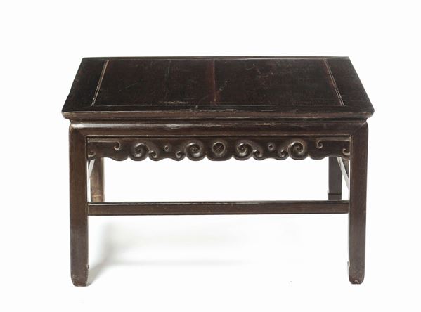 A short Homu wood table, China, Qing Dynasty, 19th century