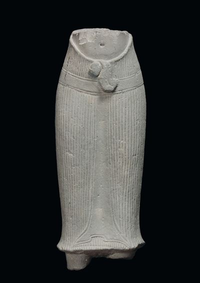 Frammento di Scultura in Pietra, Khmer, Indocina, XI Secolo
