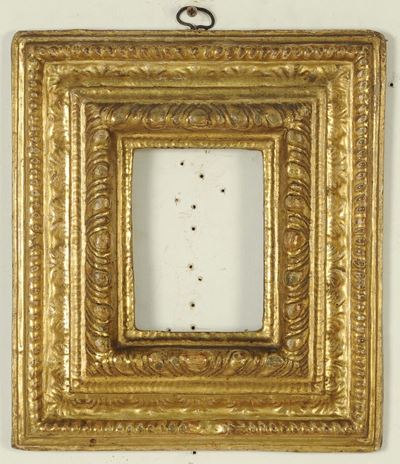 Cornice in Papier Mache Interamente Dorata. Piemonte XVIII Secolo