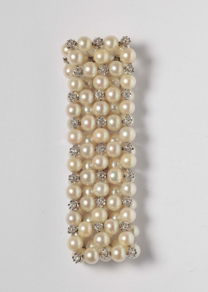 A platinum, cultured pearl and rose-cut diamond bracelet  - Auction Silver, Ancient and Contemporary Jewels - Cambi Casa d'Aste