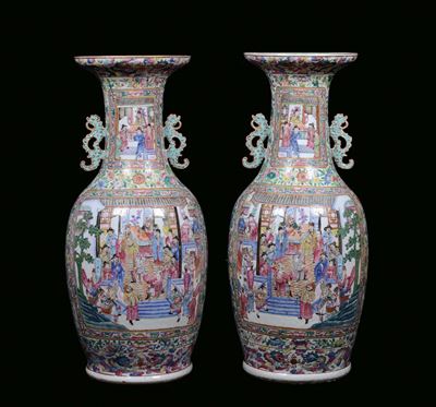 Coppia di Vasi in Porcellana Famiglia Rosa, Cina, Dinastia Qing,inizio XIX Secolo