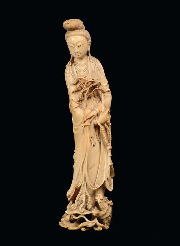 An ivory sculpture representing Guanyin, China 20th century