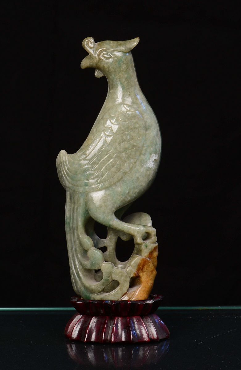Scultura in Giadeite Raffigurante un Pappagallo, Cina, Dinastia Qing, XIX Secolo
