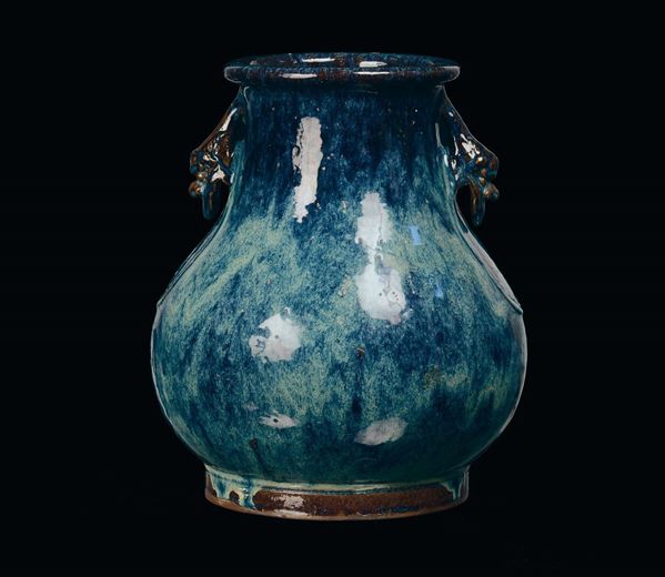Vaso in gres flambé sulla tonalità del blu, Cina, Dinastia Qing, XIX secolo