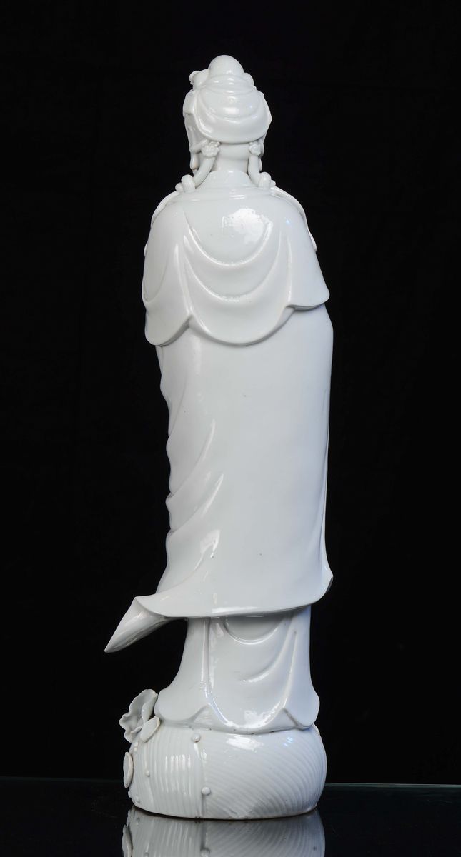 Guanyn in Porcellana Blanc De Chine, Dehua, Cina, Dinastia Qing, XIX Secolo