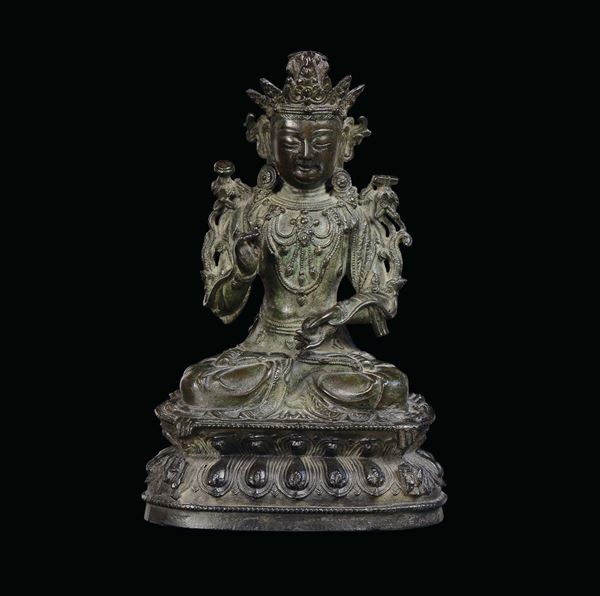 Figura di Amitayus in bronzo, Cina, Dinastia Ming, XVII secolo