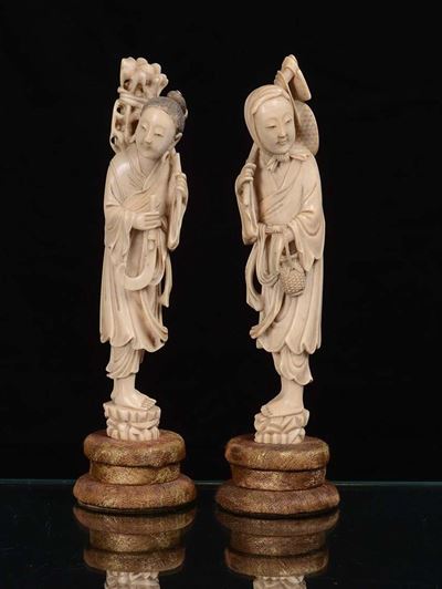 Coppia Statuine in Avorio, Giappone Fine XIX Secolo
