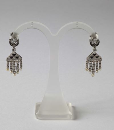 Orecchini Art Deco con Diamanti, Perline e Onice