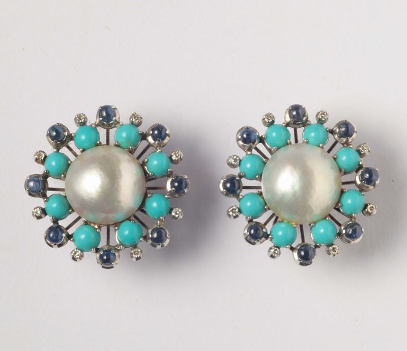A pair of mabé pearl, turquoise, diamond and shappire earrings  - Auction Silver, Ancient and Contemporary Jewels - Cambi Casa d'Aste