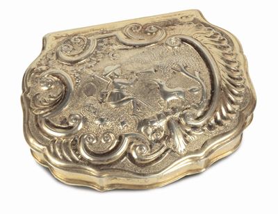 Tabacchiera di Forma Mistilinea in Argento Sbalzato, Cesellato e Dorato, Italia XVIII Secolo