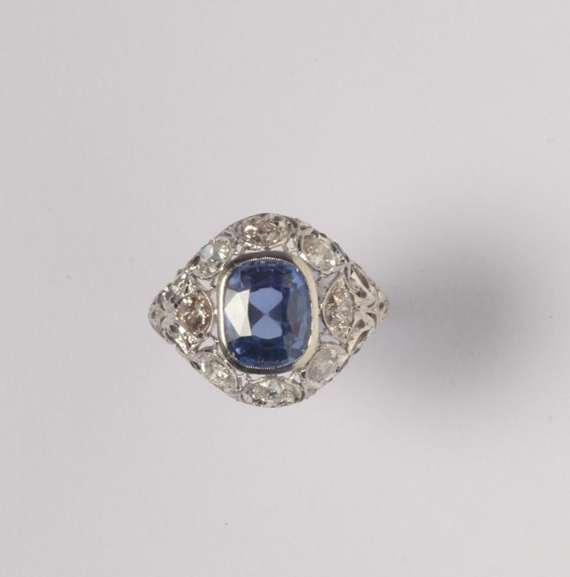A synthetic gemstone ring  - Auction Silver, Ancient and Contemporary Jewels - Cambi Casa d'Aste