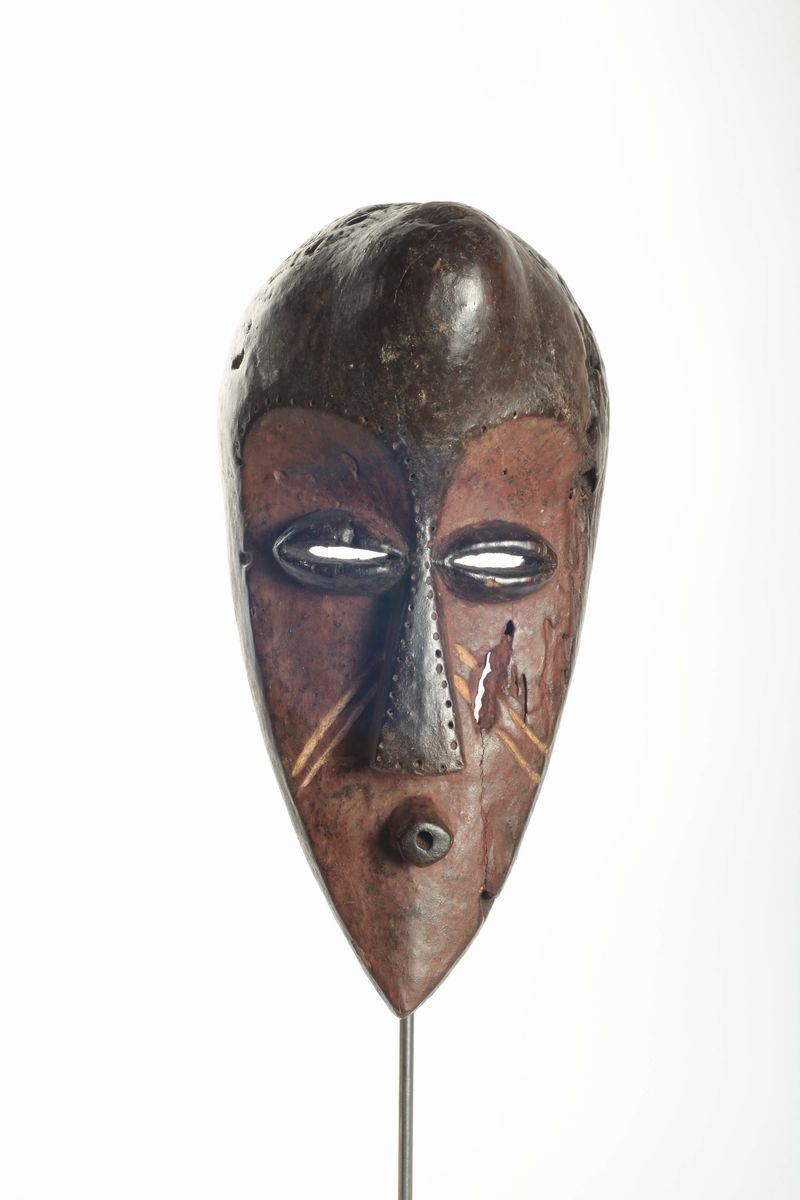 Maschera MAHONGWE (Gabon)  - Asta Arte Africana - Cambi Casa d'Aste