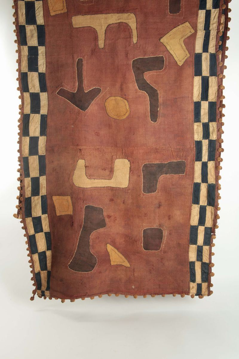 Abito cerimoniale KUBA (Rep. Democratica del Congo)  - Auction African Art - Cambi Casa d'Aste