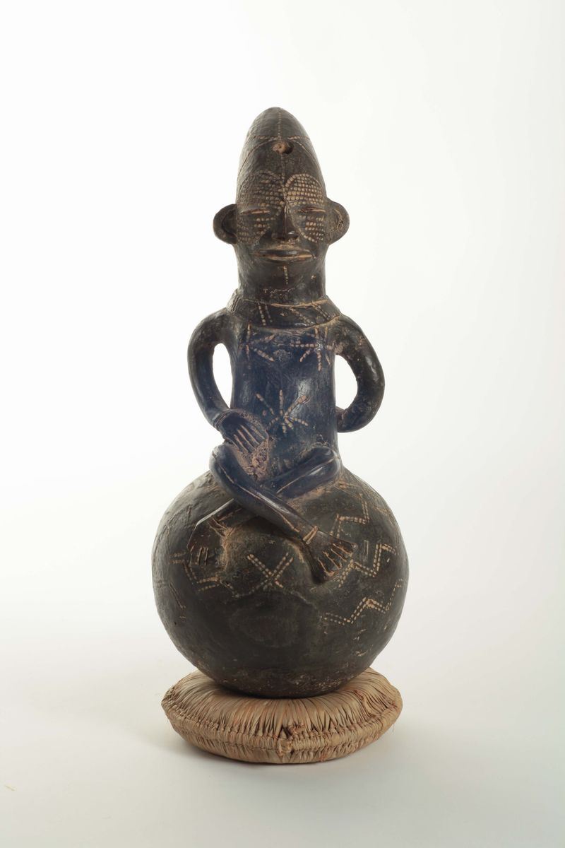 Vaso rituale MANGBETU (Rep. Democratica del Congo)  - Auction African Art - Cambi Casa d'Aste