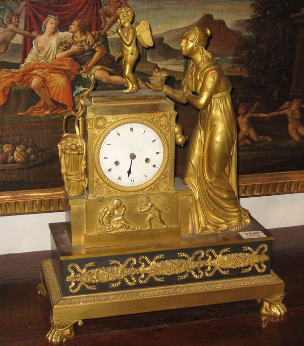 Orologio da tavolo in bronzo dorato