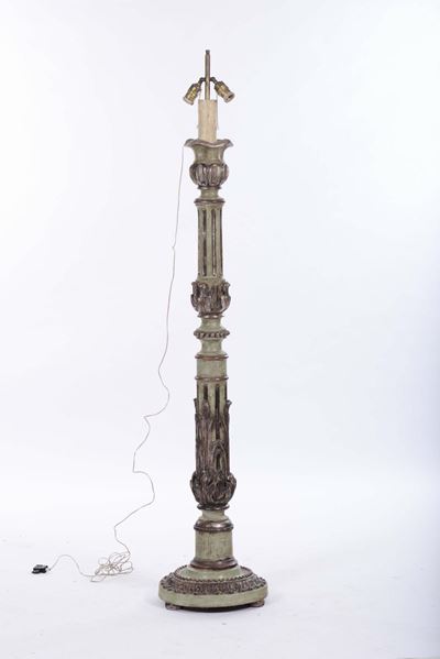 Torcera in Legno Laccato, XVIII Secolo