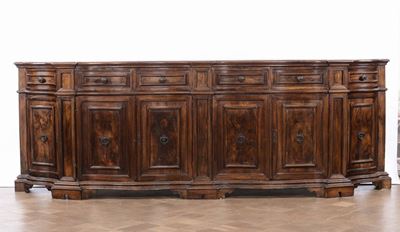Grande Credenza in Stile a Sei Ante e Sei Cassetti