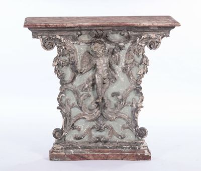Consolina in Legno con Fronte Intagliato con Putto, XVIII Secolo